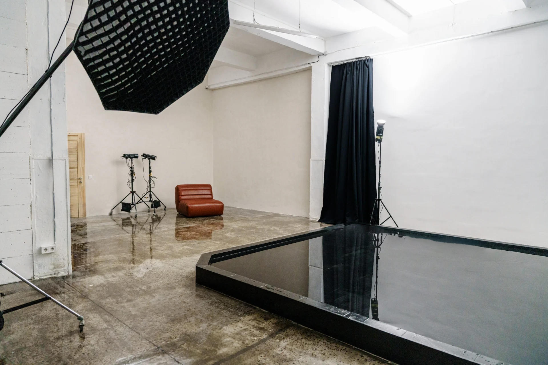 Локація       POOL 4